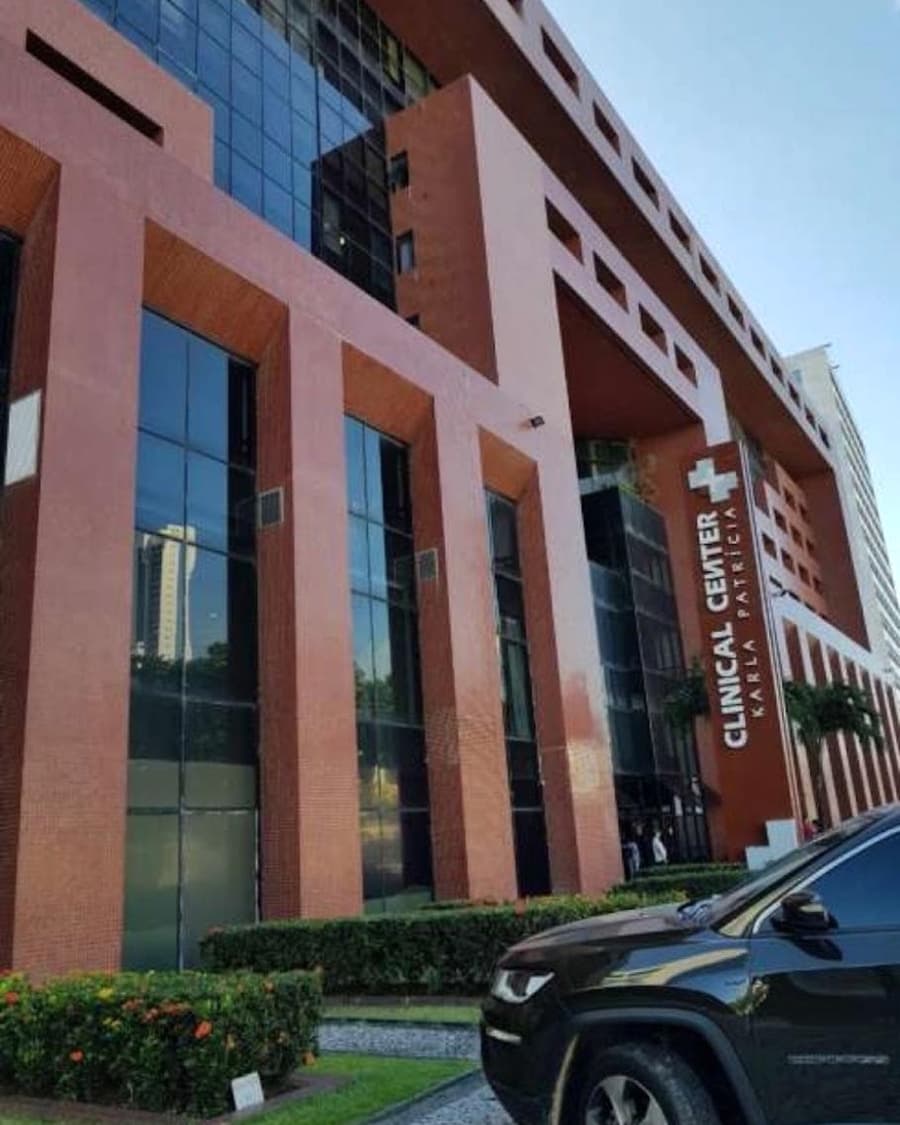 Fachada do Empresarial Clinical Center Karla Patrícia, onde fica o consultório